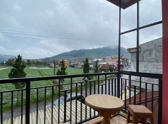 Homestay merah ulmus