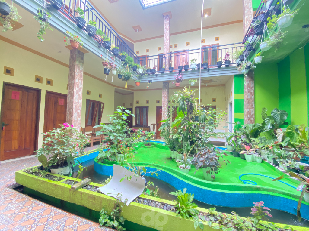 Villa Taman Dalam Dieng